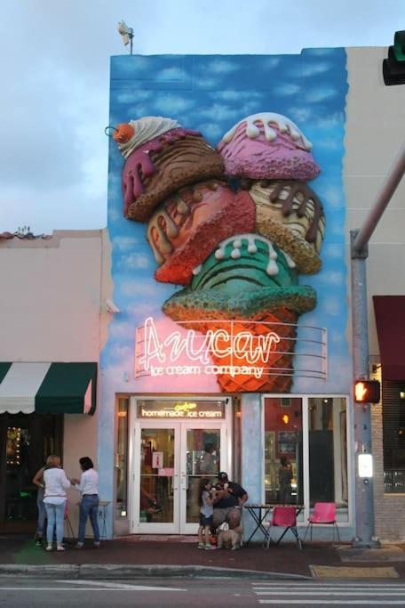 Apartment In Calle Ocho A Slice Of Little Havana Miami Exteriör bild