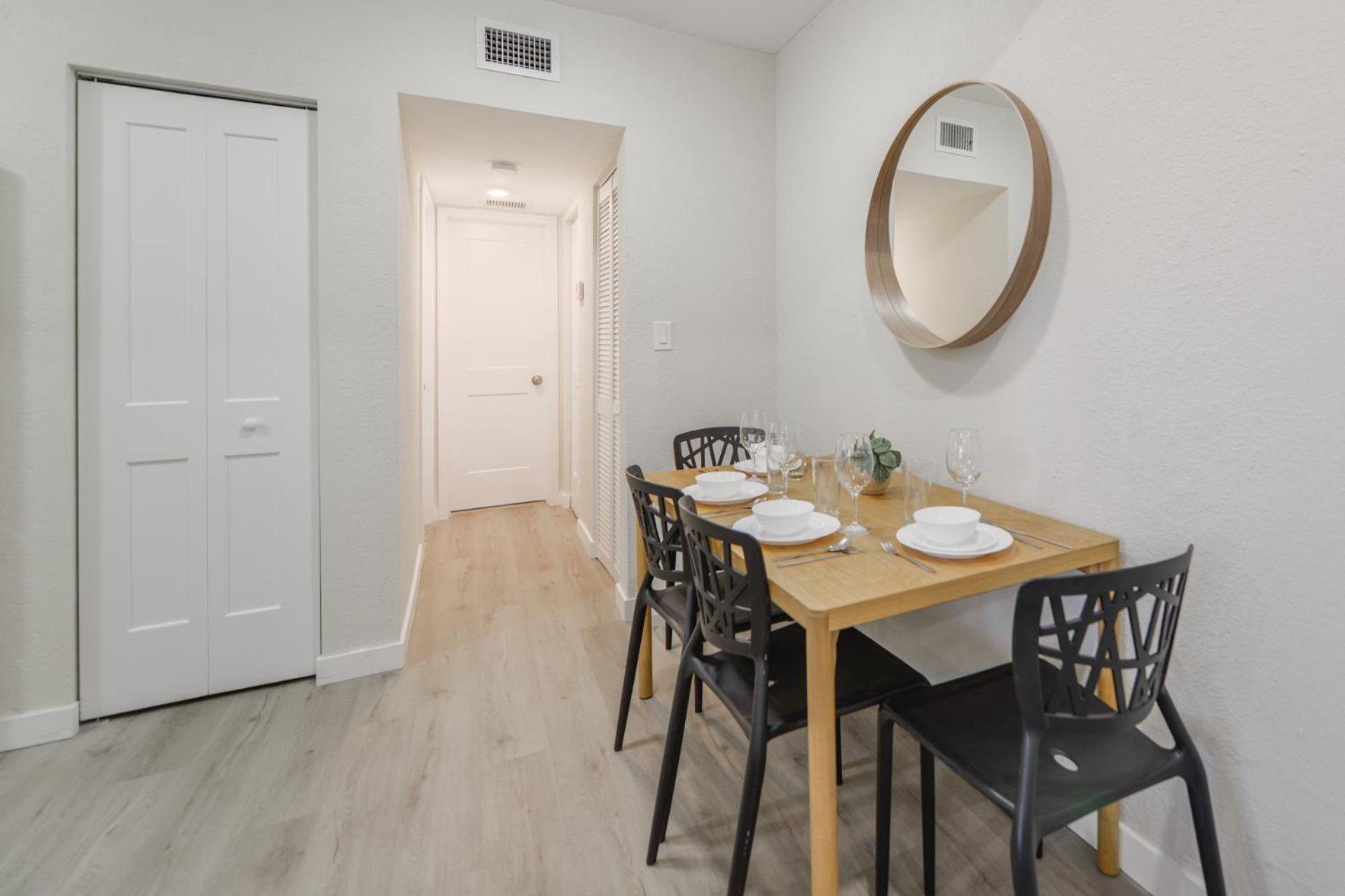 Apartment In Calle Ocho A Slice Of Little Havana Miami Exteriör bild