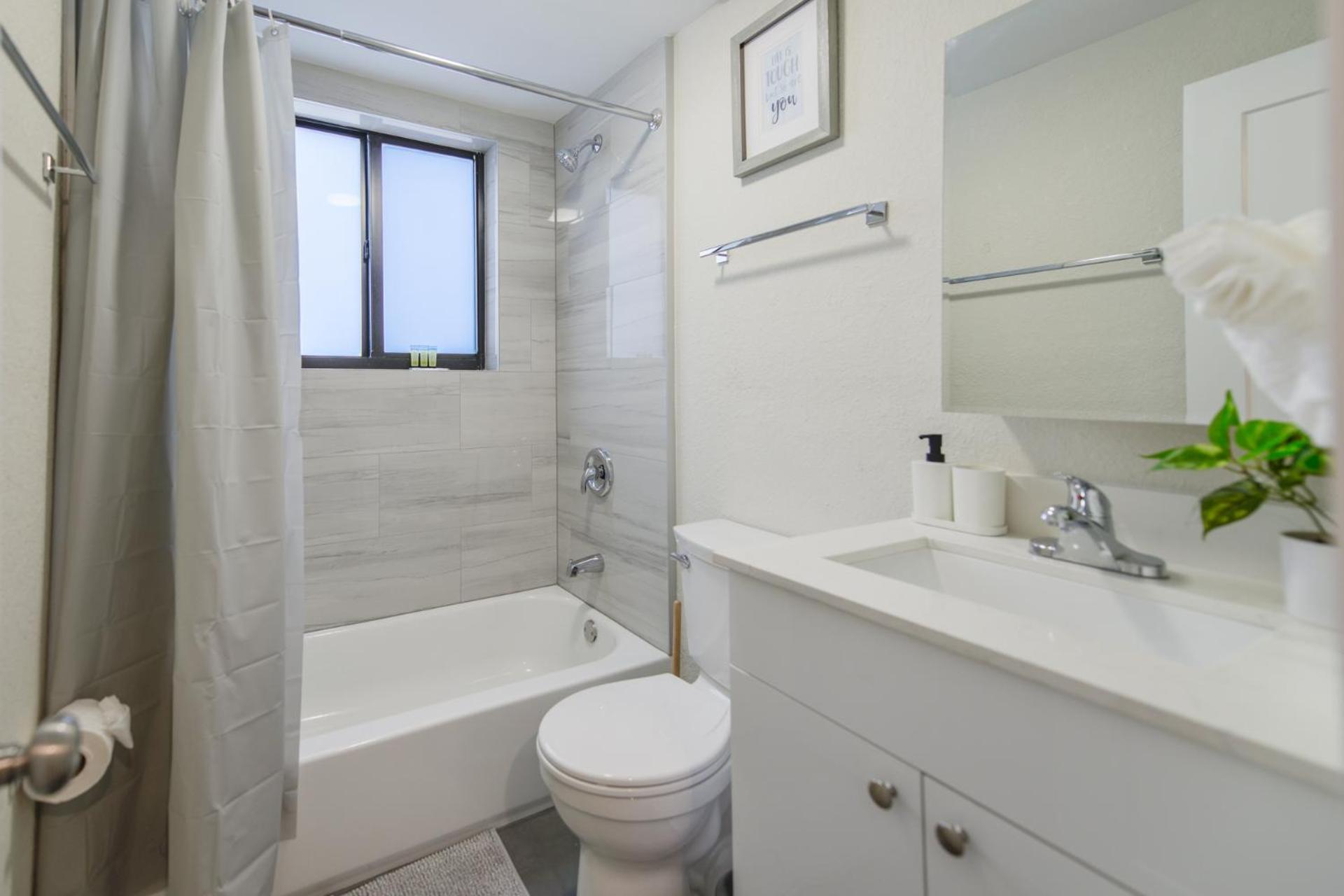 Apartment In Calle Ocho A Slice Of Little Havana Miami Exteriör bild